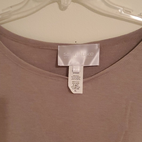 Top - Picture 2 of 8